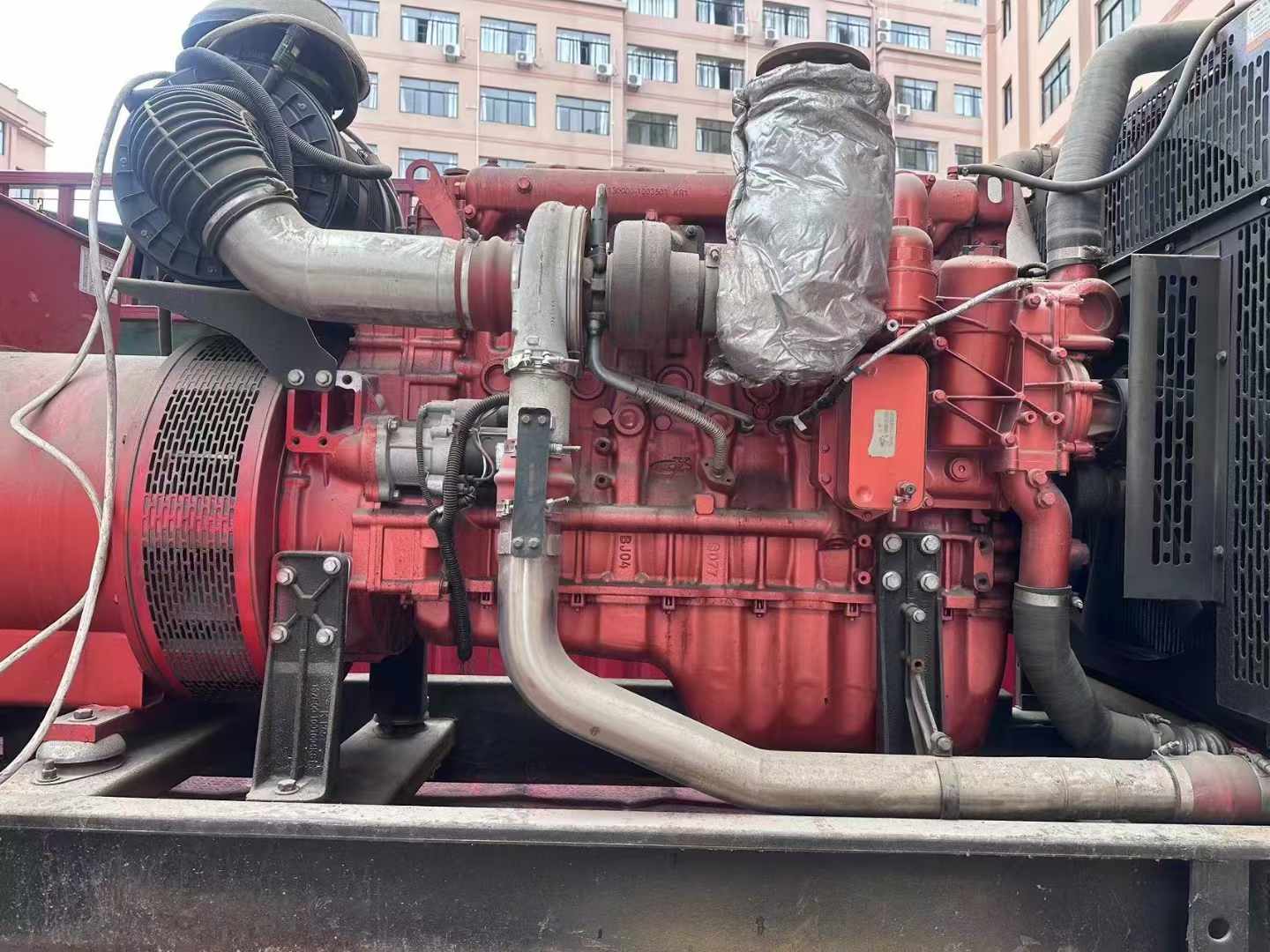 宁陵如何选择适合 600kW 柴油发电机组的过载保护器？
